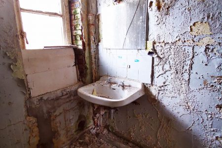 Sanierung des denkmalgeschützes Hauses am Emder Schweckendieckplatz