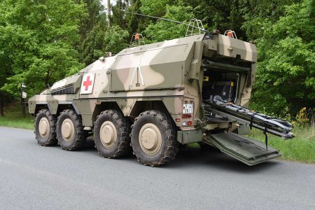 Werkslackierungen von Fahrzeugen und Fahrzeugteilen für die Rüstungsindustrie in Hamburg