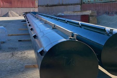 Stahlbauarbeiten am LNG-Terminal in Wilhelmshaven