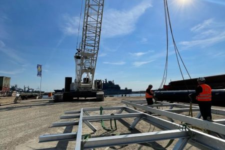 Stahlbauarbeiten am LNG-Terminal in Wilhelmshaven